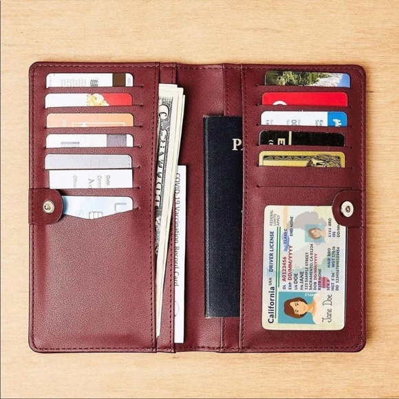 Lark and Ives Vegan wallet - Picture 2 of 8